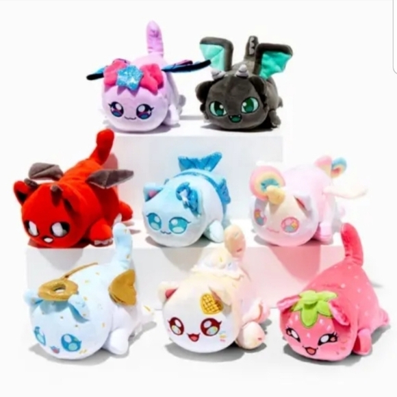 1 FAIRY PRINCESS CAT, Sealed New in Box, APHMAU MeeMeows Mystery, LITTER 2 - Picture 5 of 6